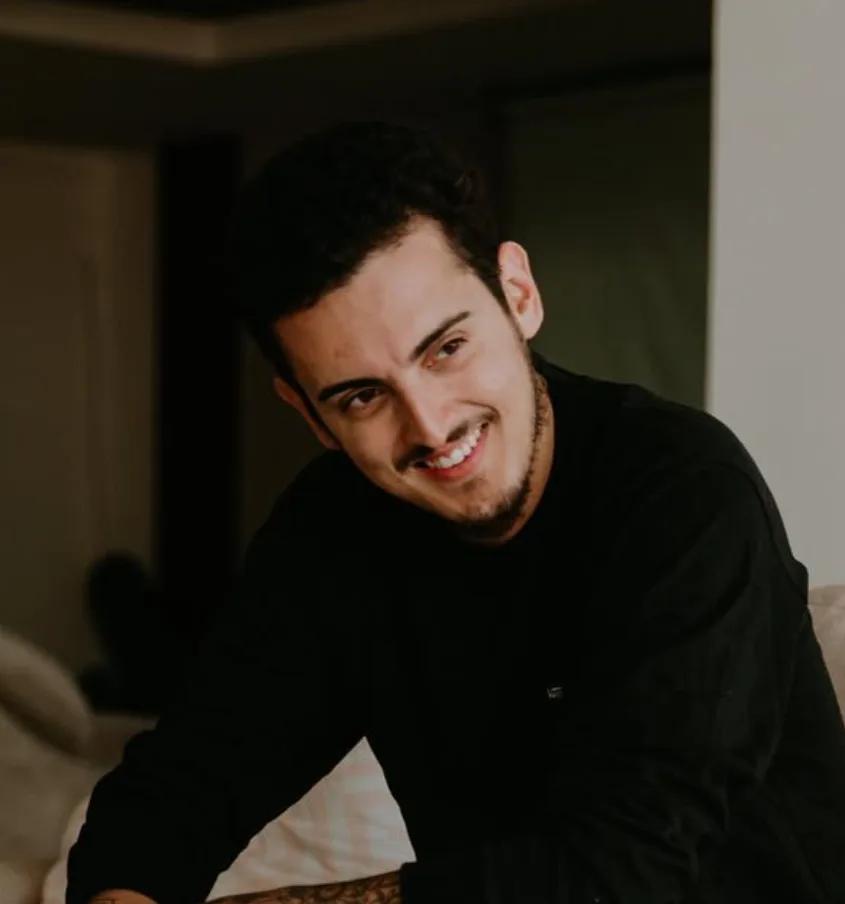Rafael Oliveira
